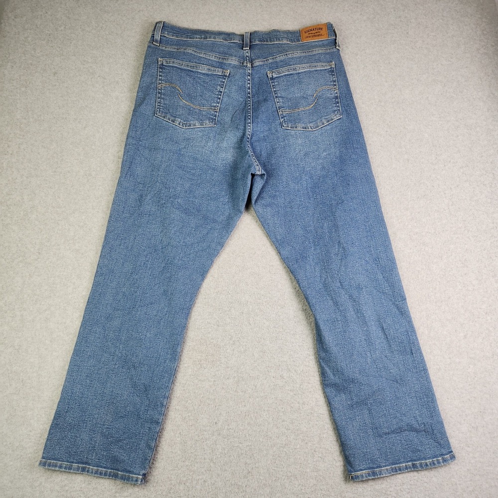 Levi's Jeans Womens 16‎ Blue Denim Heritage High Rise Straight Leg Distressed